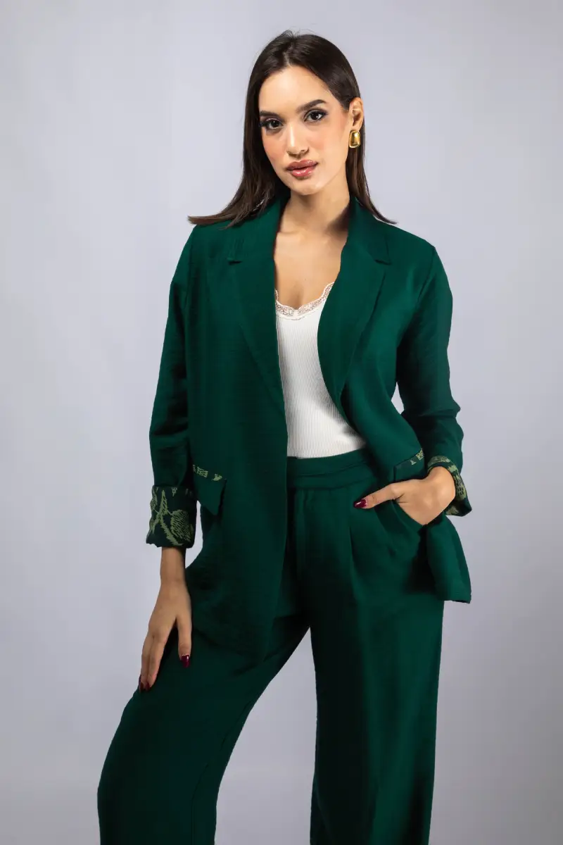 G21A0699 Set Carmen – Image 1